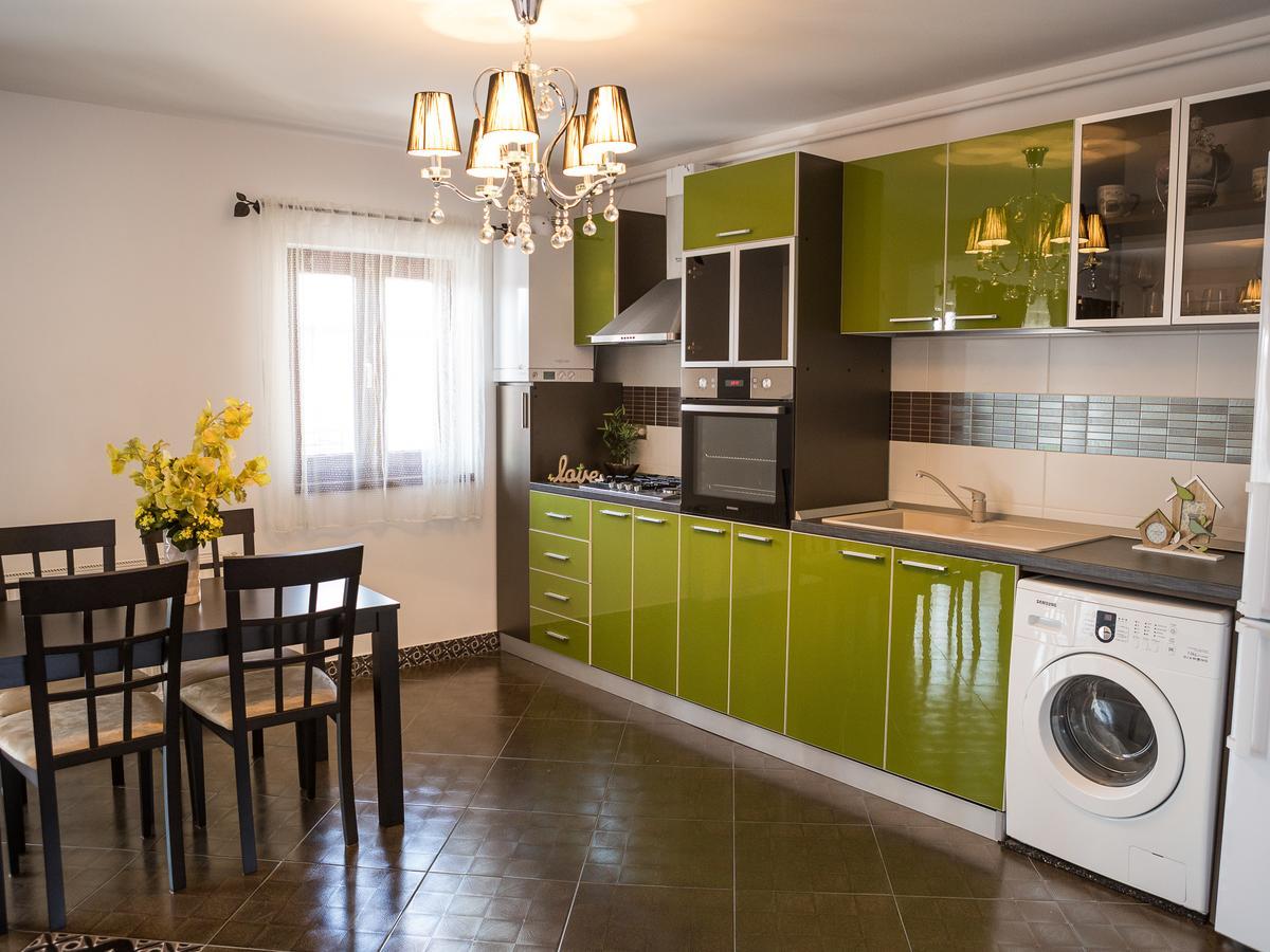 Casa Bella Apartments Bragadiru Esterno foto