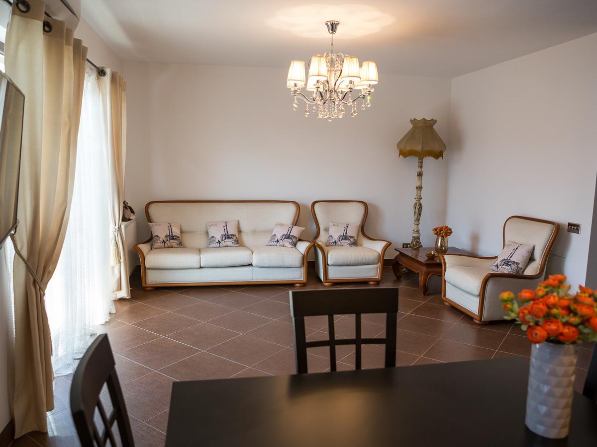 Casa Bella Apartments Bragadiru Esterno foto