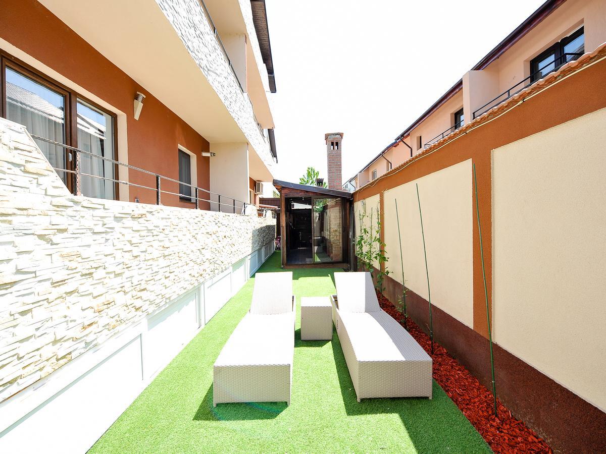 Casa Bella Apartments Bragadiru Esterno foto